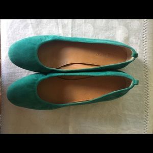 J Crew Cece turquoise suede ballet flats.